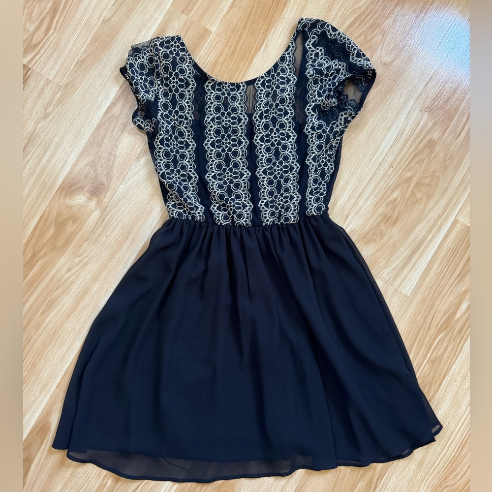 Black & gold GI Biu dress